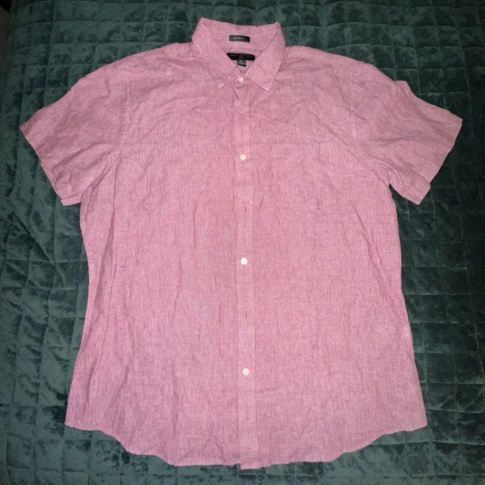 Banana Republic Mens Slim Fit Button Down Shirt Extra Large (XL) Red Classic